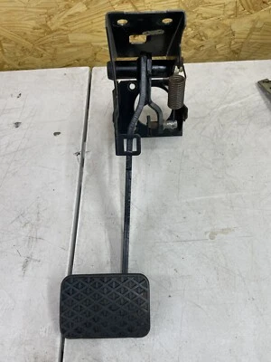 1989 BMW 325i (E30) Brake Pedal Assembly Automatic OEM - Image 1 of 2