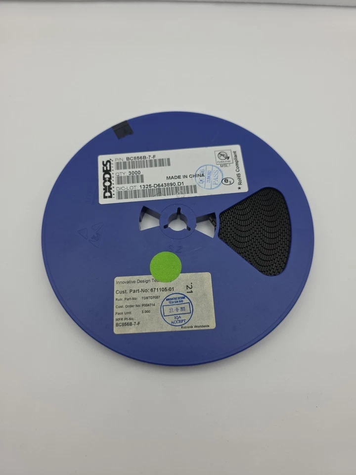 Single Bipolar Transistor - Diodes Incorperated BC856B-7-F Qty 3000 - Image 1 of 4