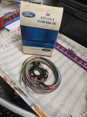 NOS OEM Ford 1973 1977 Truck Bronco Turn Signal Switch F100 F350 1974 1975 1976 - Image 1 of 4