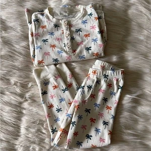 Faherty x Roller Rabbit Kids Organic Cotton Mini Palms Pajama Set - Picture 1 of 5