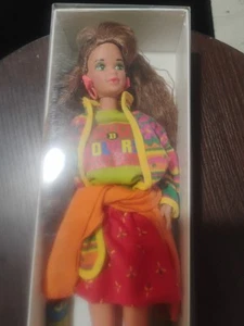 Vintage All Star Teresa in Colors Of Benetton Fashion Barbie 12 Zoll mit Box - Bild 1 von 14