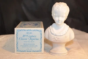 AVON DEKANTER 18. JAHRHUNDERT FIGUR JUNGER JUNGE MONDWIND BADEÖL 4 OZ VOLL MIT BOX - Bild 1 von 2