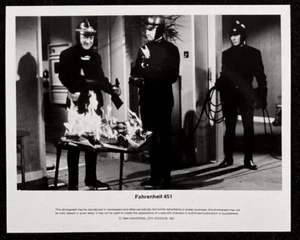 FAHRENHEIT 451 Original Movie Press Photo Book Burning Ray Bradbury Sci-Fi r84 - Picture 1 of 1