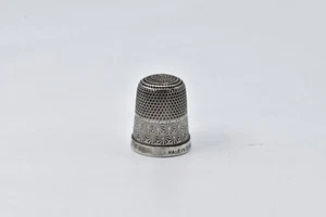 Antique Sterling Silver Sewing Thimble Northern Goldsmiths - Picture 1 of 5