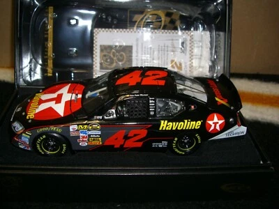 Coche de novato 1/24 Action Elite #42 Juan Montoya Texaco 2007. Foto 1 de 3