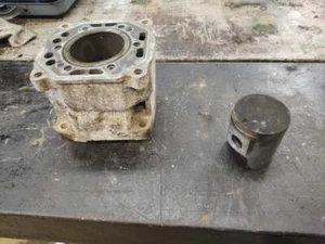 POLARIS 1995 CYLINDER AND PISTON XCR 600 96 97 98 99 INDY RW5048 - Picture 1 of 4