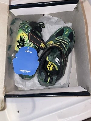 Zapatillas Star War Light Up Yoda para niños pequeños talla 7 Foto 1 de 4