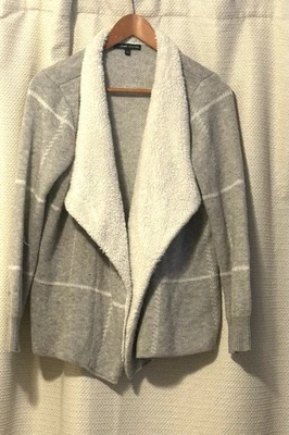 Adrienne Vittadini Women's Gray And White Open Jacket Sz large - Image 1 of 4