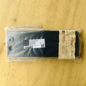 Genuine Mercedes OEM W204 front license number plate bracket mount A2048172178 - Bild 1 von 4