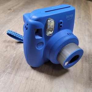 Cámara instantánea Fujifilm Instax Mini 9 - azul - con estuche - probada y funcionando - Imagen 1 de 10