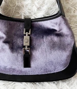 GUCCI by TOM FORD lila schwarz Jackie Velour One-Shoulder Bag Handtasche - Bild 1 von 24