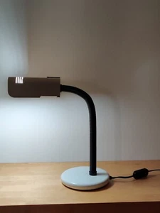 Vintage Italian 1970s table lamp. Designed by Gino Sarfatti for Targetti Sankey - Foto 1 di 7