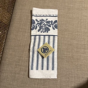 Pfaltzgraff Washcloth Towel Blue And White With Tags - Picture 1 of 4