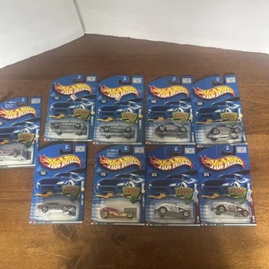 Konvolut 9 neue Hot Wheels Autos originalverpackt aus Baujahr 2001 verschiedene Mixe - Bild 1 von 10