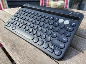Jelly Comb Wireless Bluetooth Keyboard **RARELY USED** - Afbeelding 1 van 4