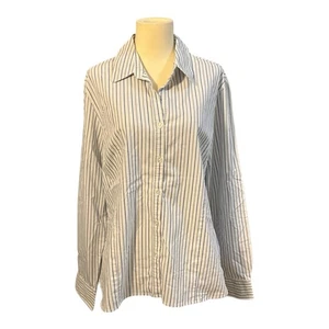 George Woman’s Blue And White Pinstripe Blouse Preowned XL - Picture 1 of 2