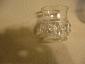 Soporte de palillo de dientes de vidrio vintage - patrón de huella digital cortado de vidrio prensado - Imagen 1 de 4