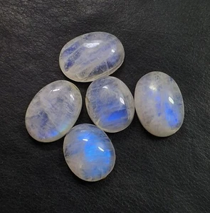 30 Ct Natural AAA Blue Fire Rainbow Moonstone Lot Oval Cabochon Loose Gems 5 Pcs - Picture 1 of 3