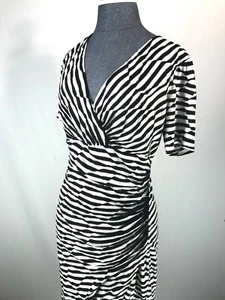 Black & White Evan Piccone Short Sleeve Sheath Dress M - Picture 1 of 1