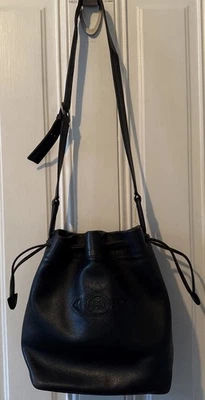 Bolso Bandolera/Hombro Grande Gucci De Colección - Cuero Negro con Cordón Foto 1 de 4