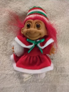 Russ 4" Troll Puppe Weihnachten Eisläufer Mädchen mit komplettem Outfit - Bild 1 von 3