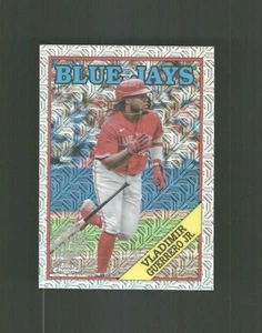 Confezione argento 2023 Topps rifrattore Mojo Vladimir Guerrero Jr. T88C-9 Blue Jays - Foto 1 di 2
