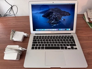 MacBook Air 13" 2012 i5 1.8 Ghz 8 GB RAM 512 GB SSD - Foto 1 di 16