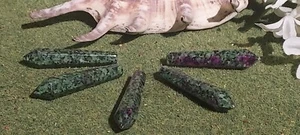Ruby Zoisite Carved Gemstone Pointed Wand (B1) - Picture 1 of 3