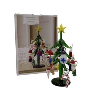Pier 1 Kunstglas grüner Weihnachtsbaum mit 12 mundgeblasenen Ornamenten 5,5 Zoll - Bild 1 von 10