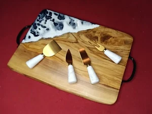 BLUE - Italian Olive Wood & Resin Art Charcuterie Board with Cheese Knife Set. - Picture 1 of 6