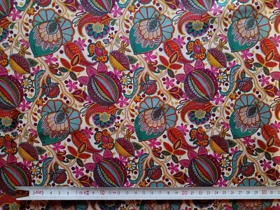 Remnant CITRONELLA - PAISLEY - Liberty of London Tana Lawn Approx 67 x 18 cm - Image 1 of 3