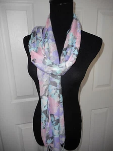 NWT THE CHILDRENS PLACE GIRLS PASTEL FLORAL SCARF WITH FRINGE - Picture 1 of 2