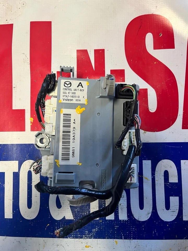 Módulo de control de carrocería Mazda 6 BCM 2009-2010 parte # GS3L67560B Foto 1 de 4