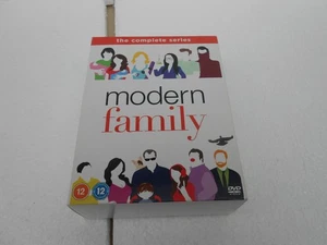 modern family the complete series region 2 dvd - Picture 1 of 13