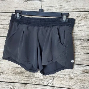 Lululemon Tracker niedrige ungefütterte Damenshorts Laufen schwarz Größe 6 - Bild 1 von 5