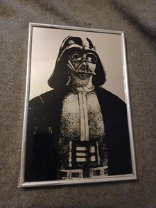 Specchio vintage originale 1977 Star Wars Darth Vader (linea luminosa) inciso 10x15" - Foto 1 di 13