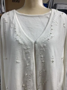 Carolyn Taylor Damen 2XL Pullover Pulli mit angenähtem Tank weiß bestickt - Bild 1 von 11