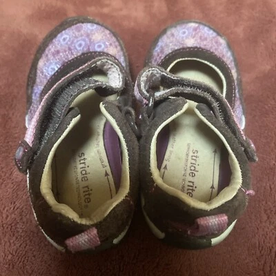 Stride Rite Bebé Niña Zapatos Lentejuelas Rosa y Marrón Foto 1 de 4