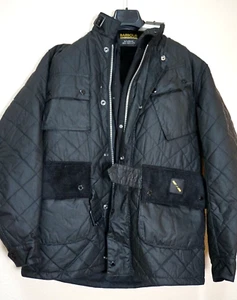 NUEVO CON ETIQUETAS | $525 BARBOUR x SATURDAYS NYC INVIERNO CHAQUETA DE CERA INTERNACIONAL 40 MEDIANA - Imagen 1 de 12