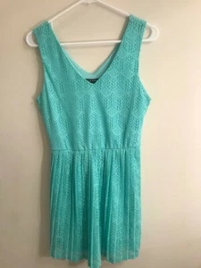 Vestido corto de encaje acuático "As U Wish" para dama, ¡piensa en verano!  ¡Súper lindo! - Imagen 1 de 5
