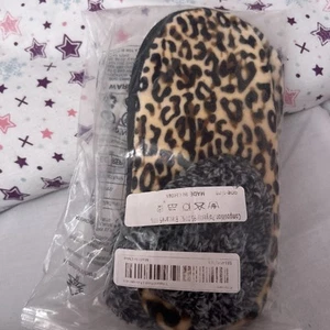 Leopard Print Slipper Socks - Picture 1 of 4