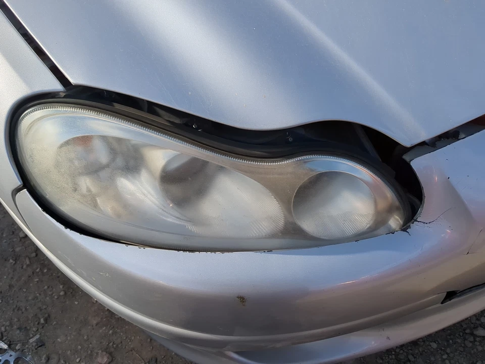 2002 Chrysler Concorde Passenger Right Oem Head Light Headlight Lamp BIPRL - Image 1 of 1