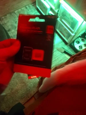 SanDisk Extreme PLUS 128GB microSDXC Card with Adapter T35-30 - Image 1 of 3