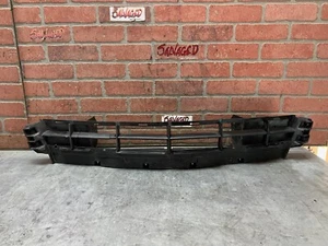 C6 Corvette 2005-2013 parrilla central fascia inserto conducto OEM USO 10332915 103222190 - Imagen 1 de 12