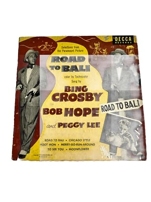 Road to Bali Bing Crosby & Bob Hope and Peggy Lee 3-45rpm Book Of Records. - Image 1 of 4