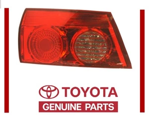 Genuine Toyota Sienna 06-10 Rear Lift Gate Tail Light Lamp OEM OE Left - Picture 1 of 2