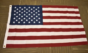 US American Flag Titan 3' x 5' United States Red/White/Blue Striped w Grommets - Picture 1 of 4