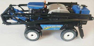 Pulverizador autopropulsado juguete agrícola 1/64 Ertl New Holland SP.365F  Foto 1 de 3