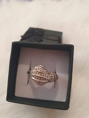 Anillo (diseño único de carcasa, morganita creada en laboratorio) Foto 1 de 4