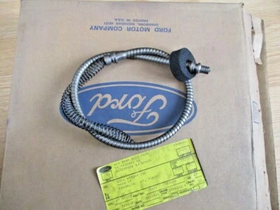 Cable y conducto de freno de estacionamiento delantero Ford Granada Monarch 1977-80 D8DZ2853A  Foto 1 de 3